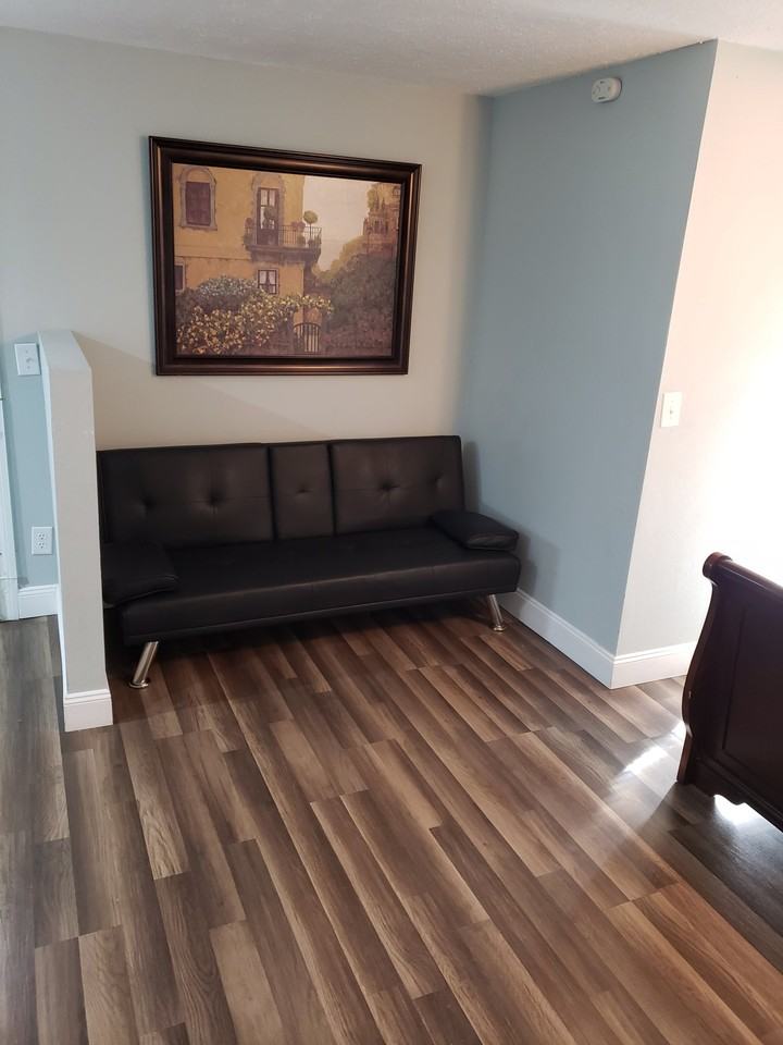 8907 Shjandwick Ct - Photo 6 of 10