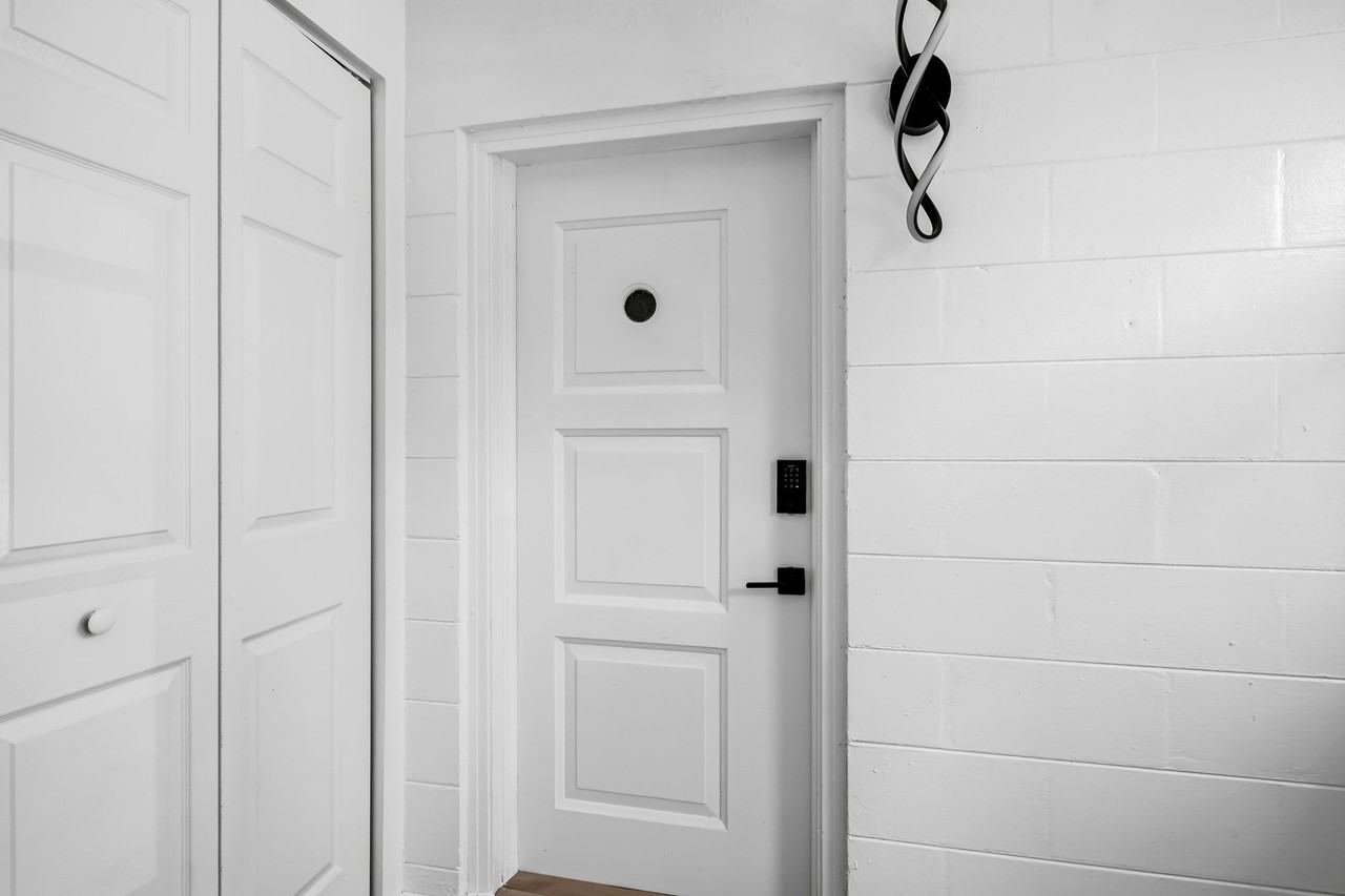 7181 49th Ave N #3 - Photo 3 of 20