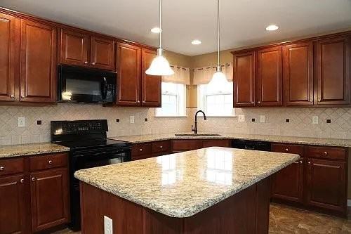 3310 Jonagold Dr - Photo 2 of 9