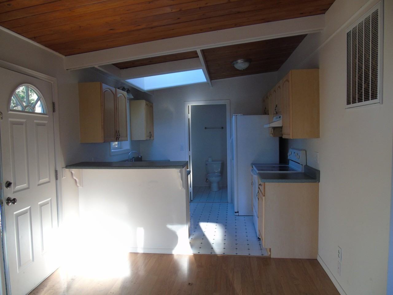 1708 Sapphire Trl - Photo 5 of 20