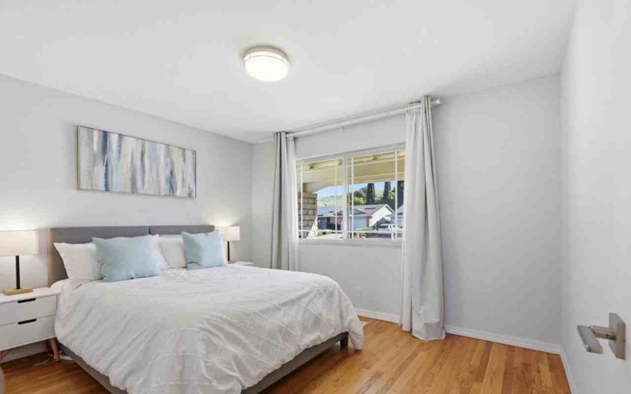 339 El Portal Way - Photo 7 of 10