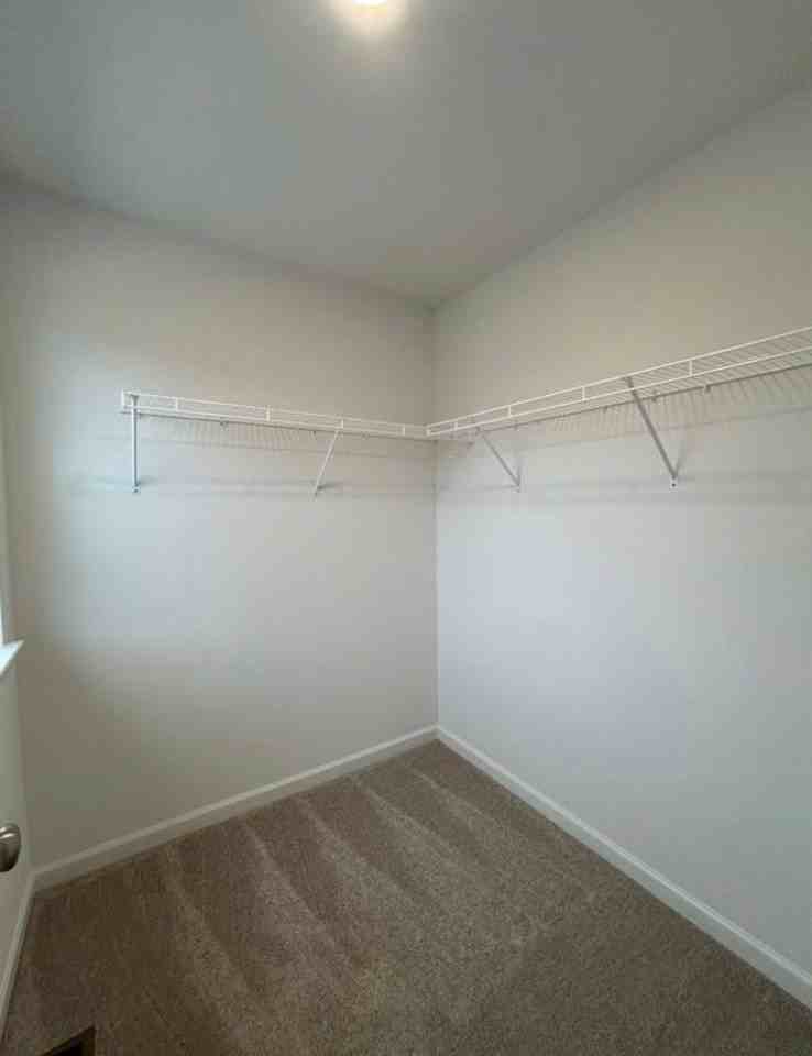 248 S 6th Ave - Photo 3 of 7
