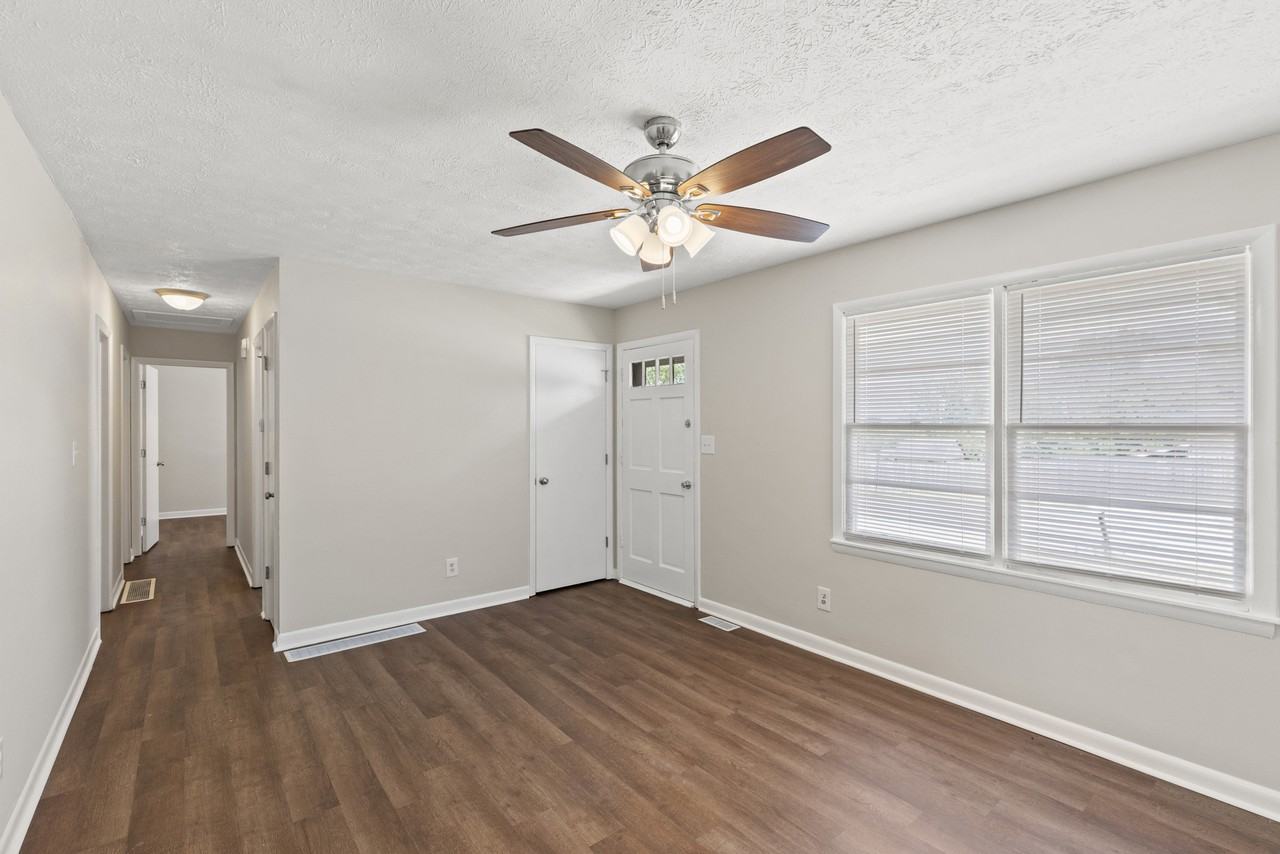 1222 Trent Blvd #1 - Photo 4 of 18