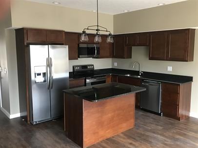 5 Honey Locust Ln - Photo 2 of 23