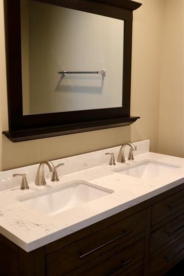 5 Honey Locust Ln - Photo 3 of 23
