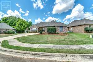 featured image of 117 Millhouse Dr