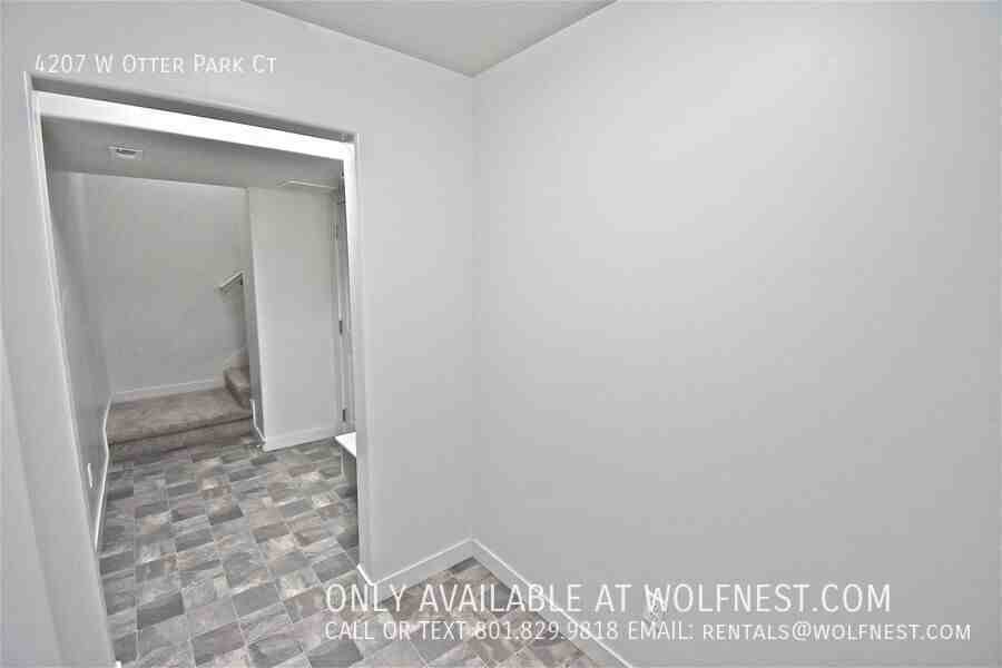 4207 W Otter Park Ct - Photo 3 of 36