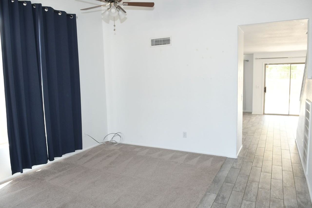 16025 W Diamond St - Photo 3 of 21