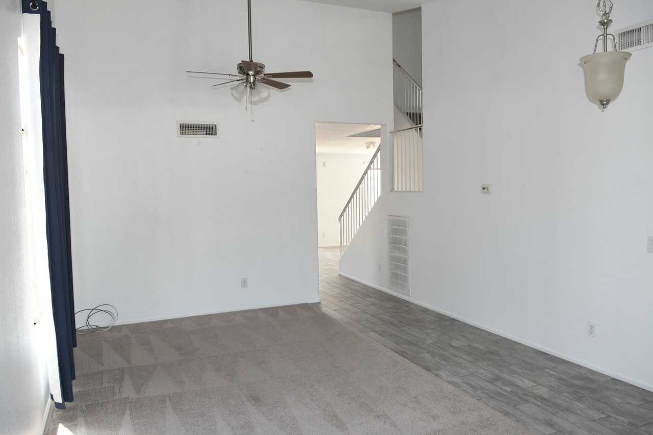 16025 W Diamond St - Photo 5 of 21