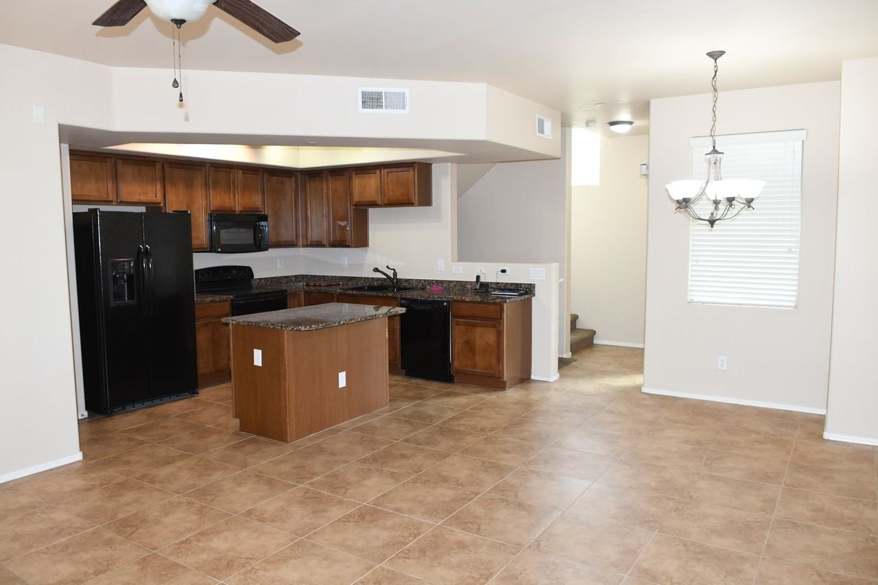 900 S 94th St Chandler, AZ 85224, USA #1028 - Photo 7 of 22