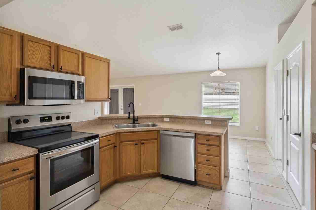 11434 Patrico Loop - Photo 6 of 15
