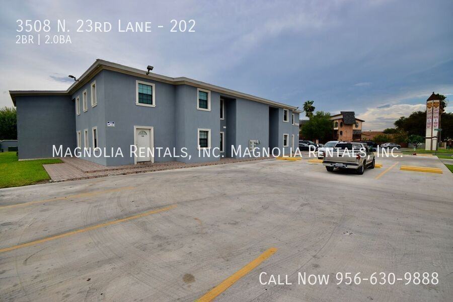 3508 N 23rd Ln #202 - Photo 3 of 15