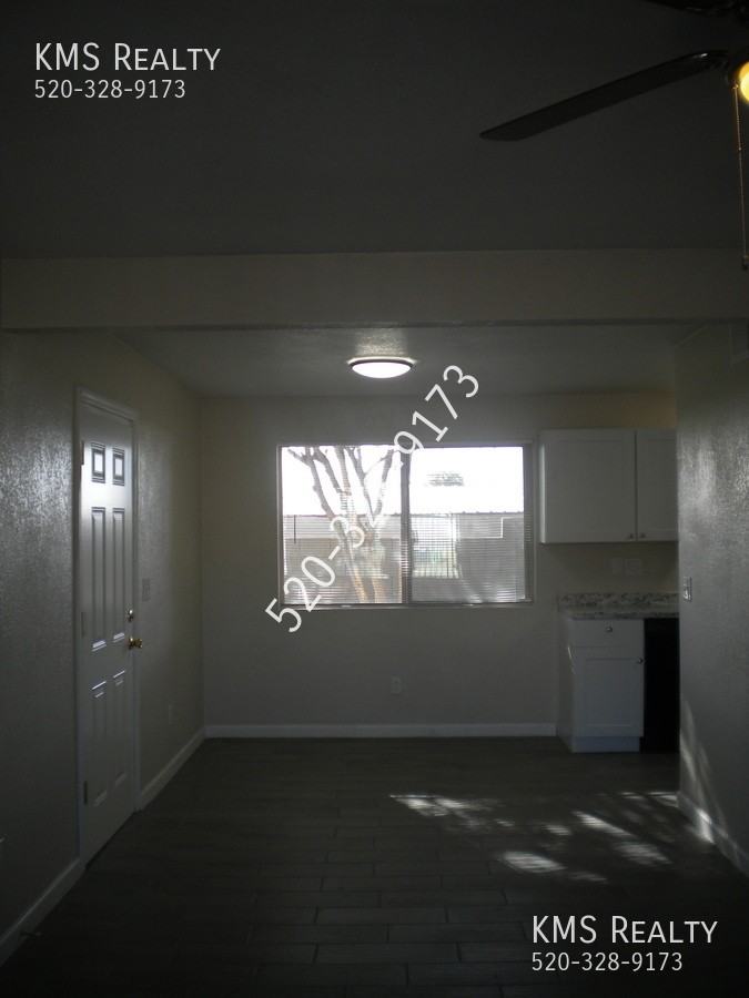 3636 S Marvin Pl - Photo 2 of 28