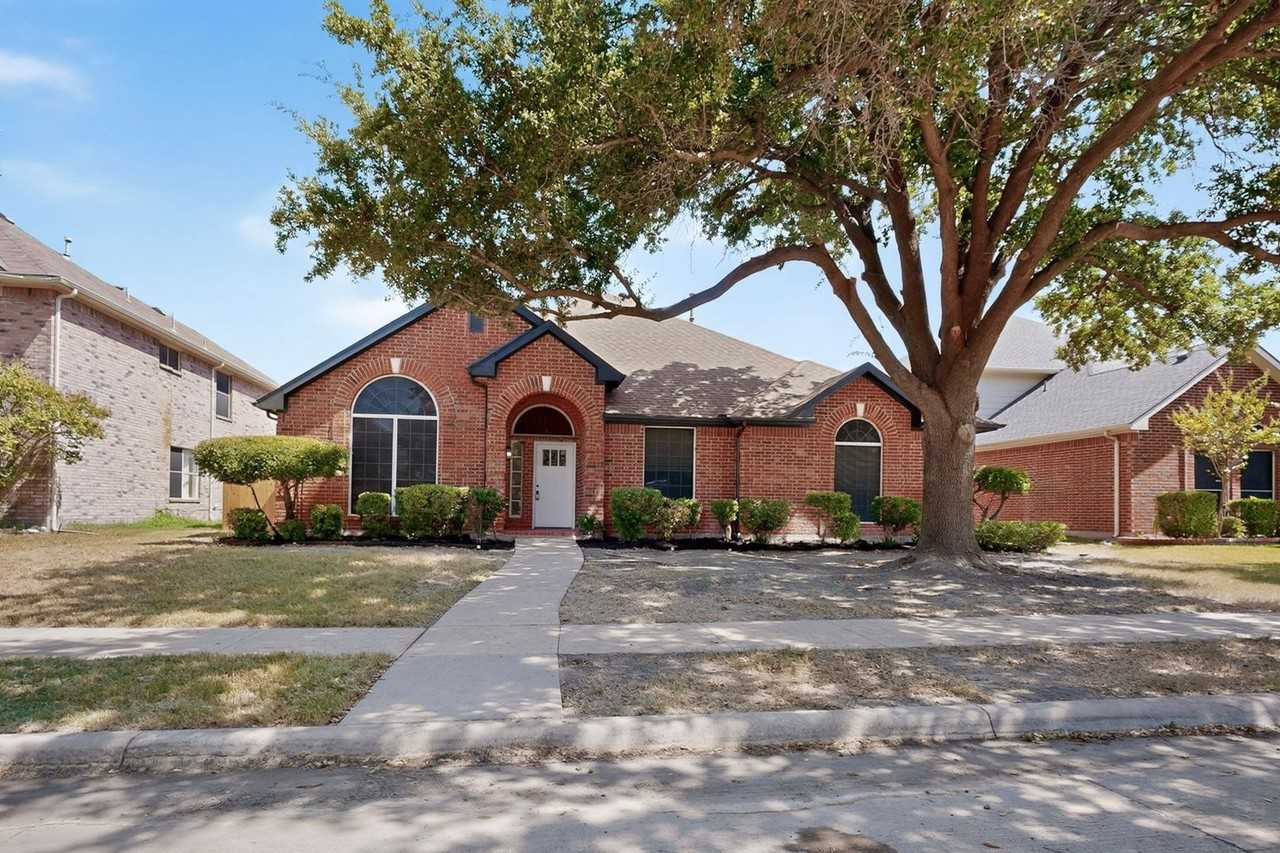 7314 Gillon Dr - Photo 4 of 49