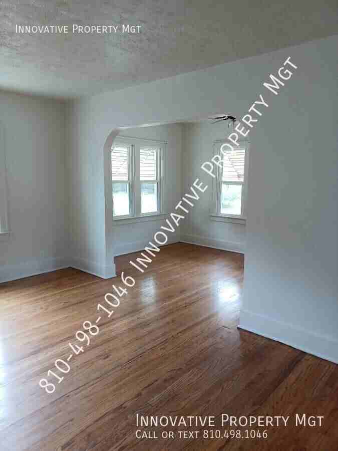 2126 Monteith St - Photo 5 of 37