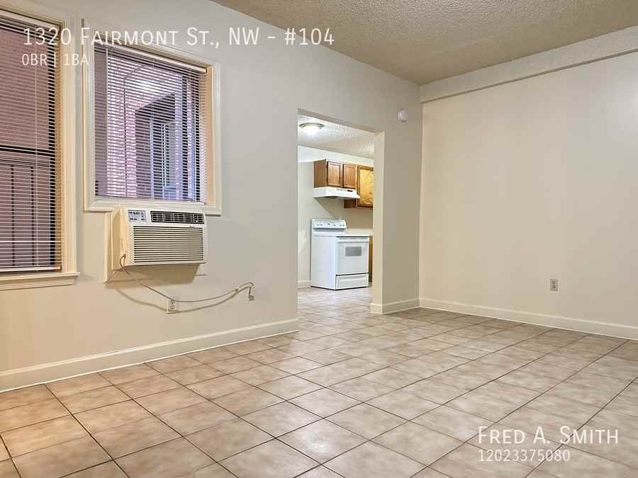 1320 Fairmont St Nw #104 - Photo 3 of 5