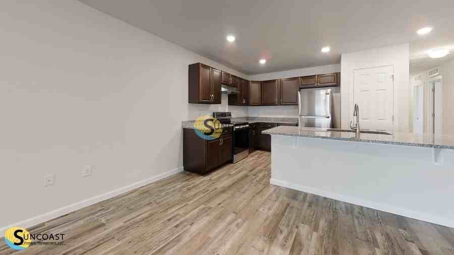 70 Plain View Dr #B - Photo 7 of 24