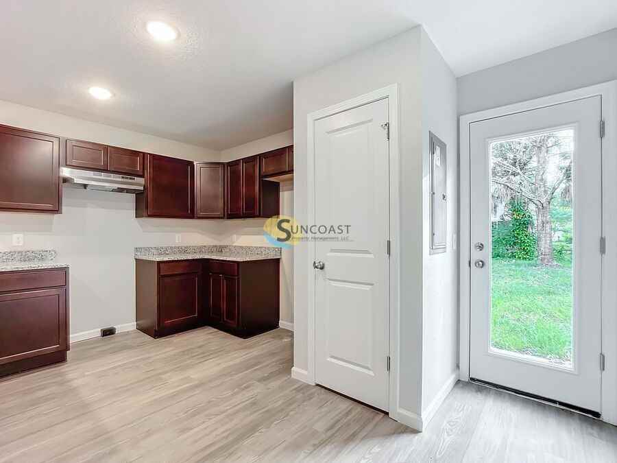 6151 Delmar Pl #2 - Photo 4 of 20