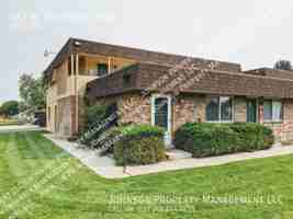 featured image of 682 W Broadway Ave