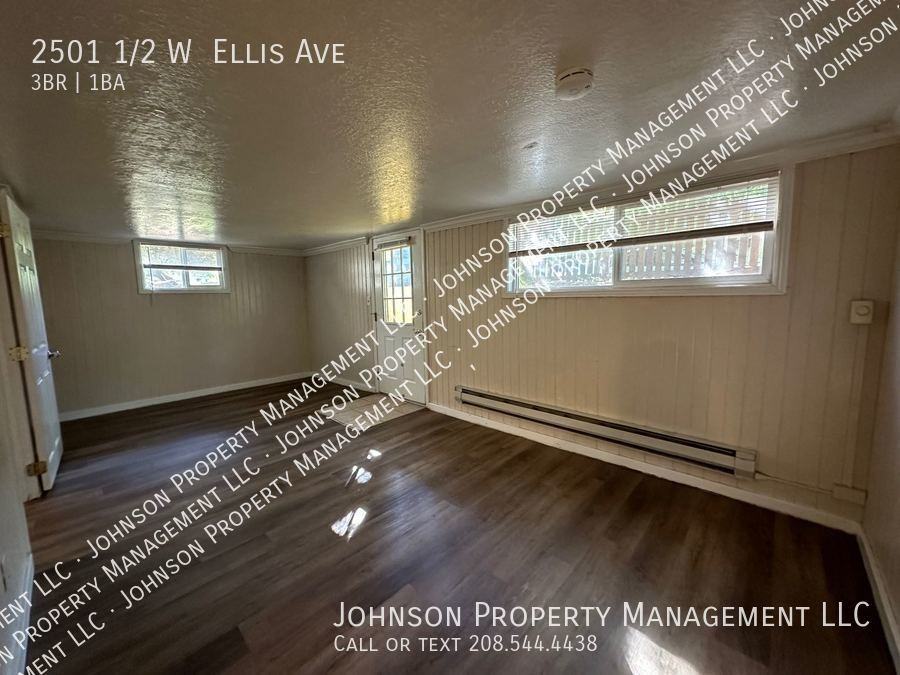 2501 1/2 W Ellis Ave - Photo 7 of 15