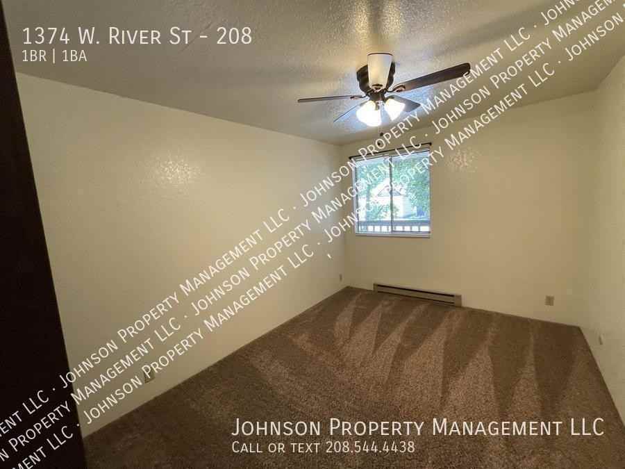 1374 W River St #208 - Photo 6 of 11