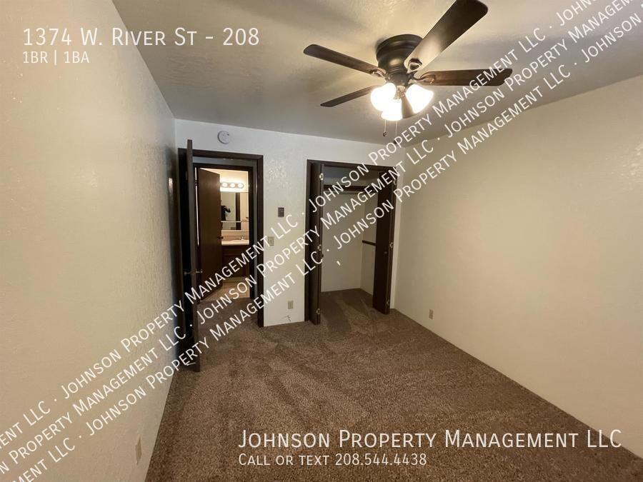 1374 W River St #208 - Photo 7 of 11