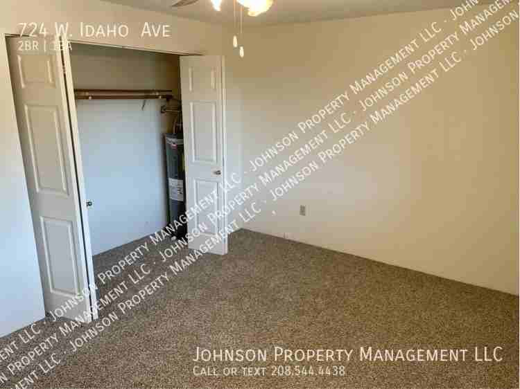 724 W Idaho Ave - Photo 7 of 14