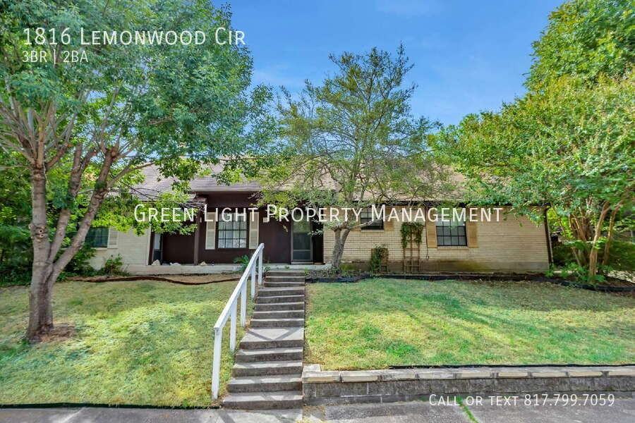 1816 Lemonwood Cir - Photo 4 of 30