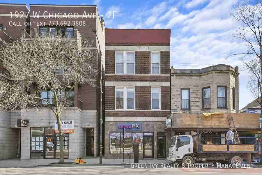 1927 W Chicago Ave #2F