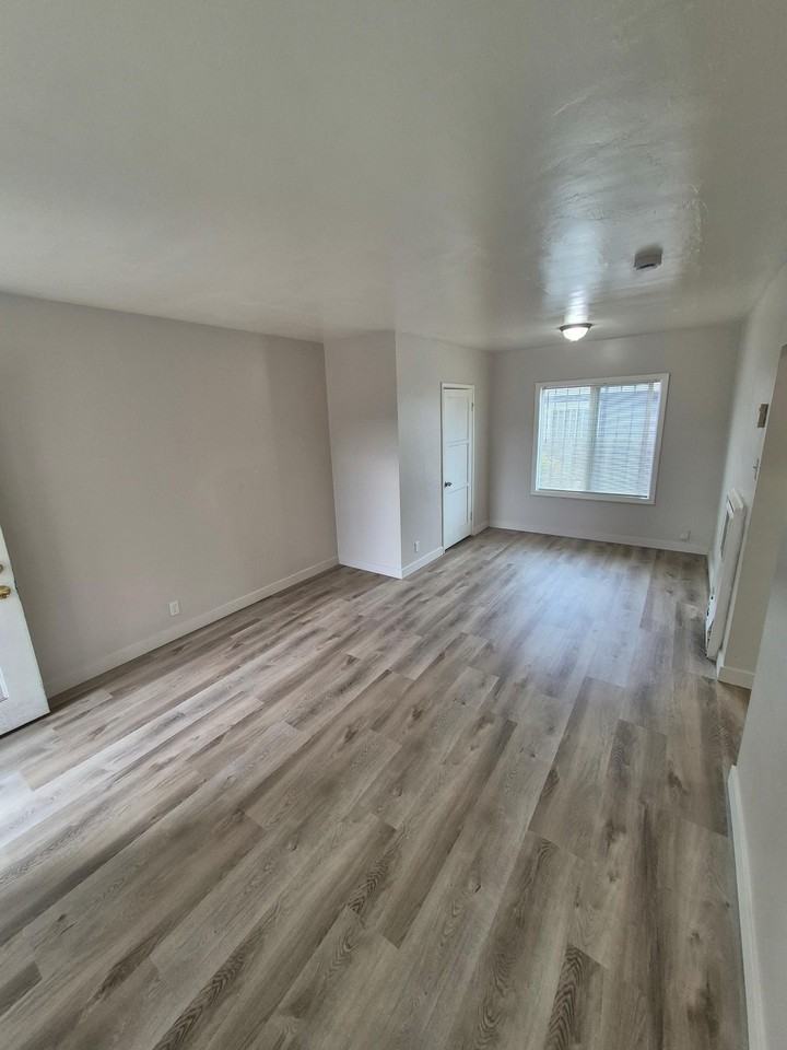 1923 98th Ave #1923 - Photo 2 of 9