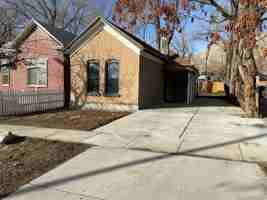 featured image of 244 W Fern Ave