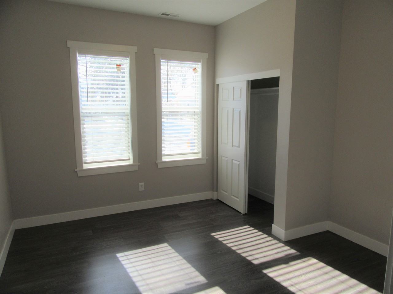 244 W Fern Ave - Photo 6 of 22