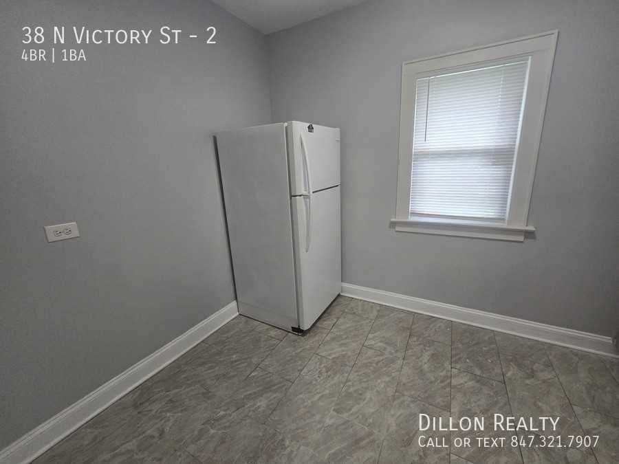 38 N Victory St #2 - Photo 6 of 12