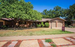 featured image of 4104 64th St