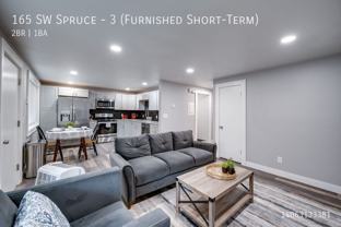 165 Sw Spruce St - Photo 1 of 1