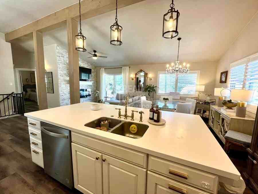 3640 Inspiration Dr - Photo 7 of 42