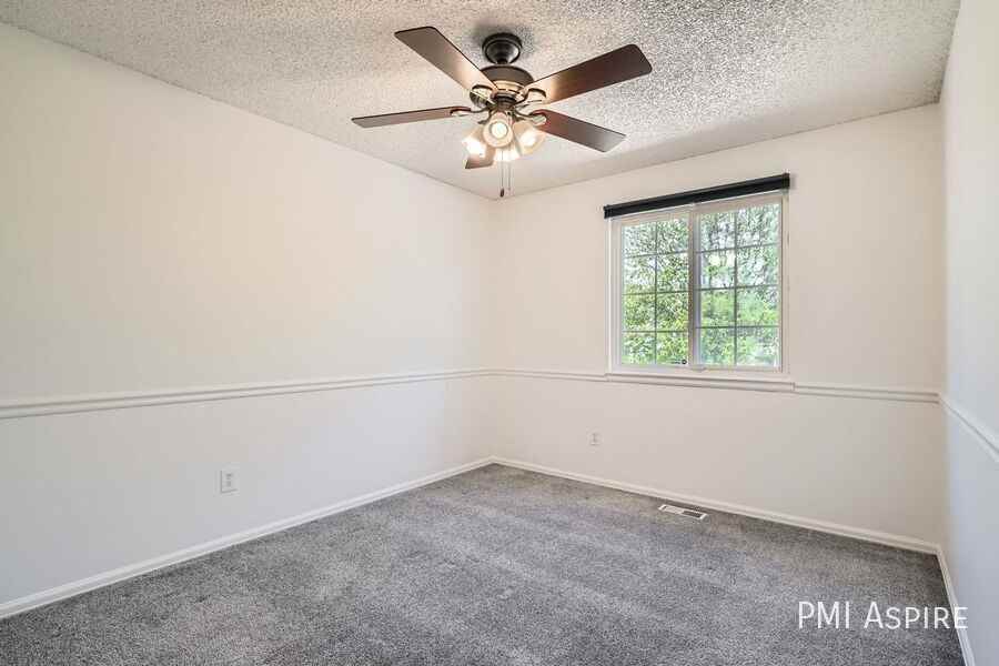 5428 W 115th Dr - Photo 4 of 28