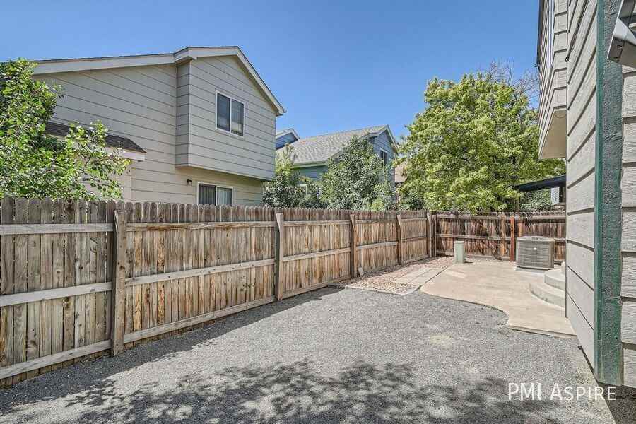 5428 W 115th Dr - Photo 6 of 28