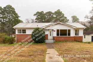 2233 5th St Ne - Photo 1 of 1