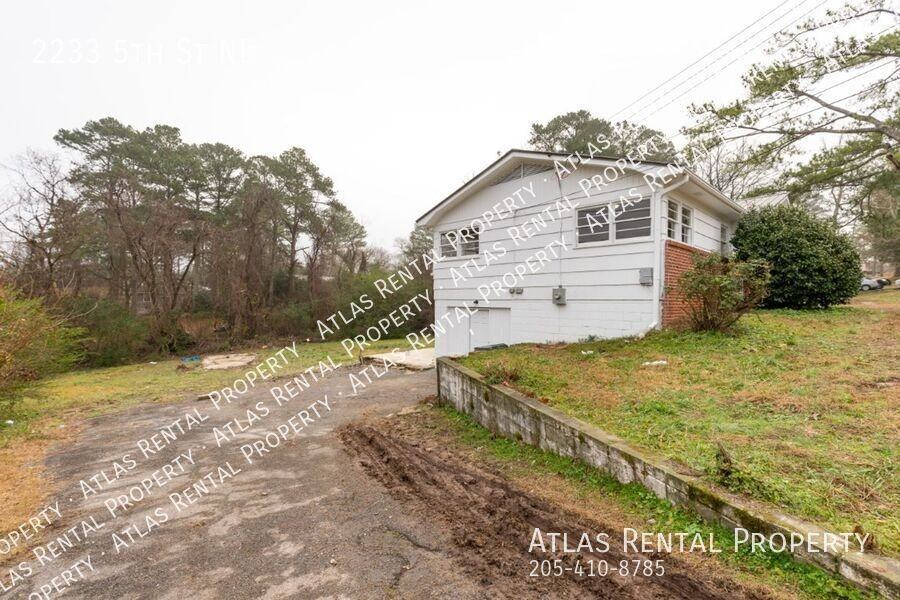 2233 5th St Ne - Photo 4 of 25