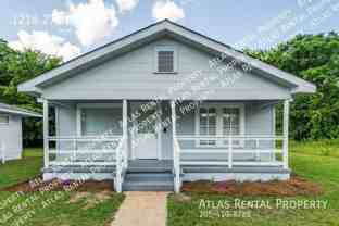 1216 27th Pl - Photo 1 of 1