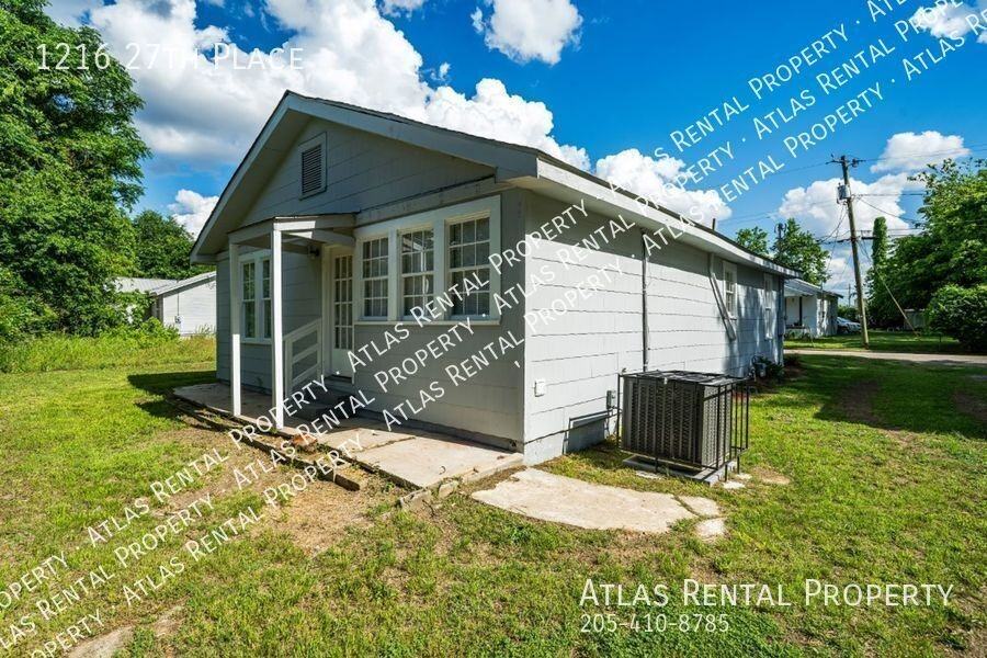 1216 27th Pl - Photo 4 of 20