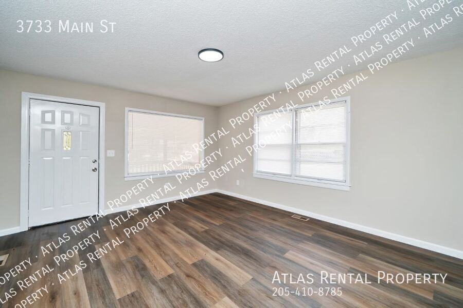 3733 Main St - Photo 5 of 20