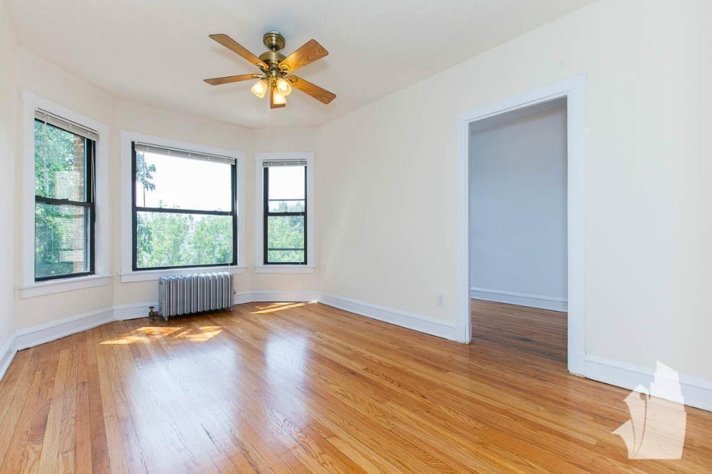 2647 N Spaulding Ave #2651-2E - Photo 3 of 9
