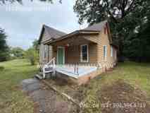 913 Brown St - Photo 1 of 1