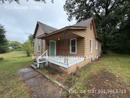 featured image of 913 Brown St
