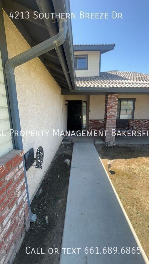 4213 Southern Breeze Dr - Photo 2 of 24