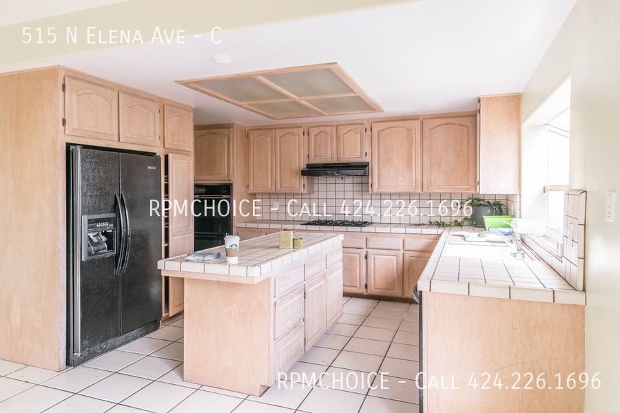 515 N Elena Ave #C - Photo 5 of 28