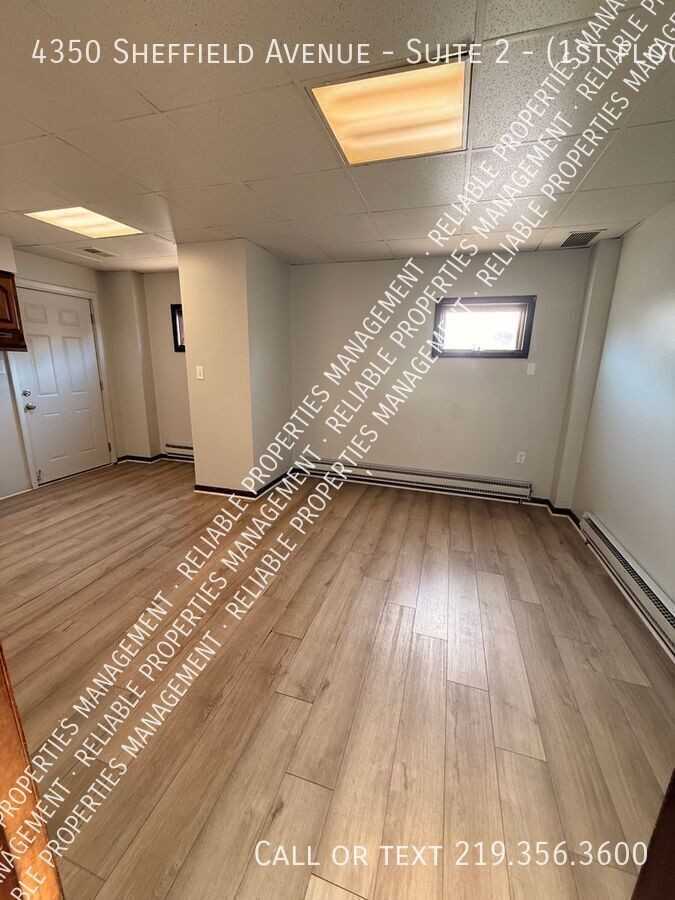 4350 Sheffield Ave Apt 2 - Photo 7 of 7