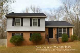 220 Stone Post Rd - Photo 1 of 1